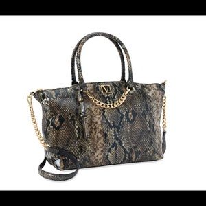 The Victoria Slouchy Satchel